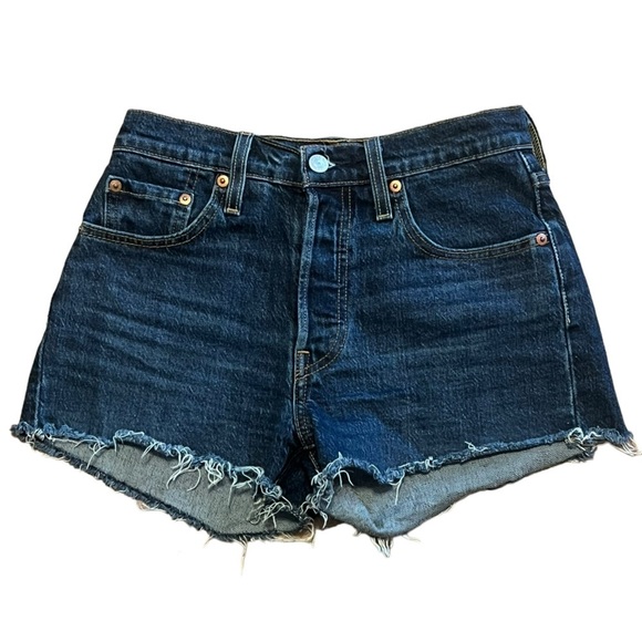 Levi’s 501 medium wash button fly cut off denim shorts - Picture 1 of 11